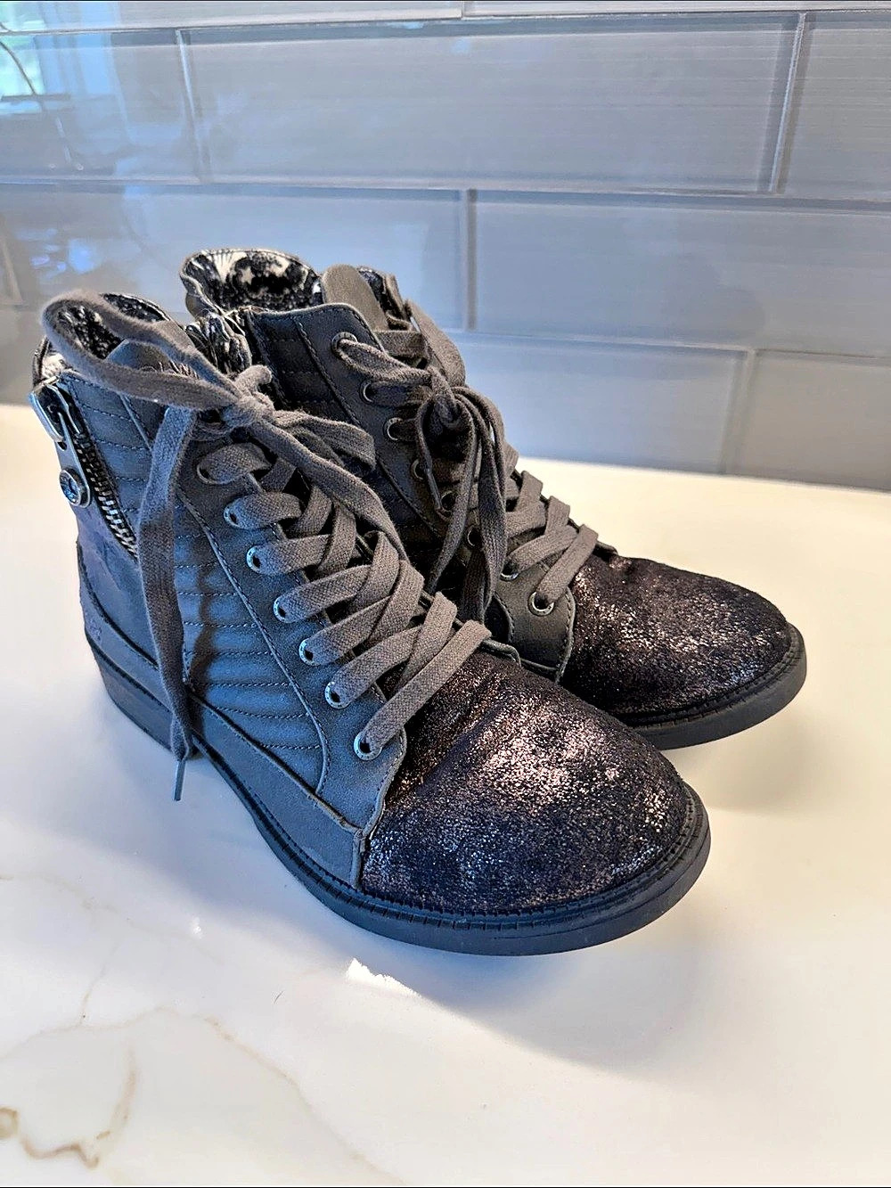 Blowfish Black Glitter High Top Heels Size 7